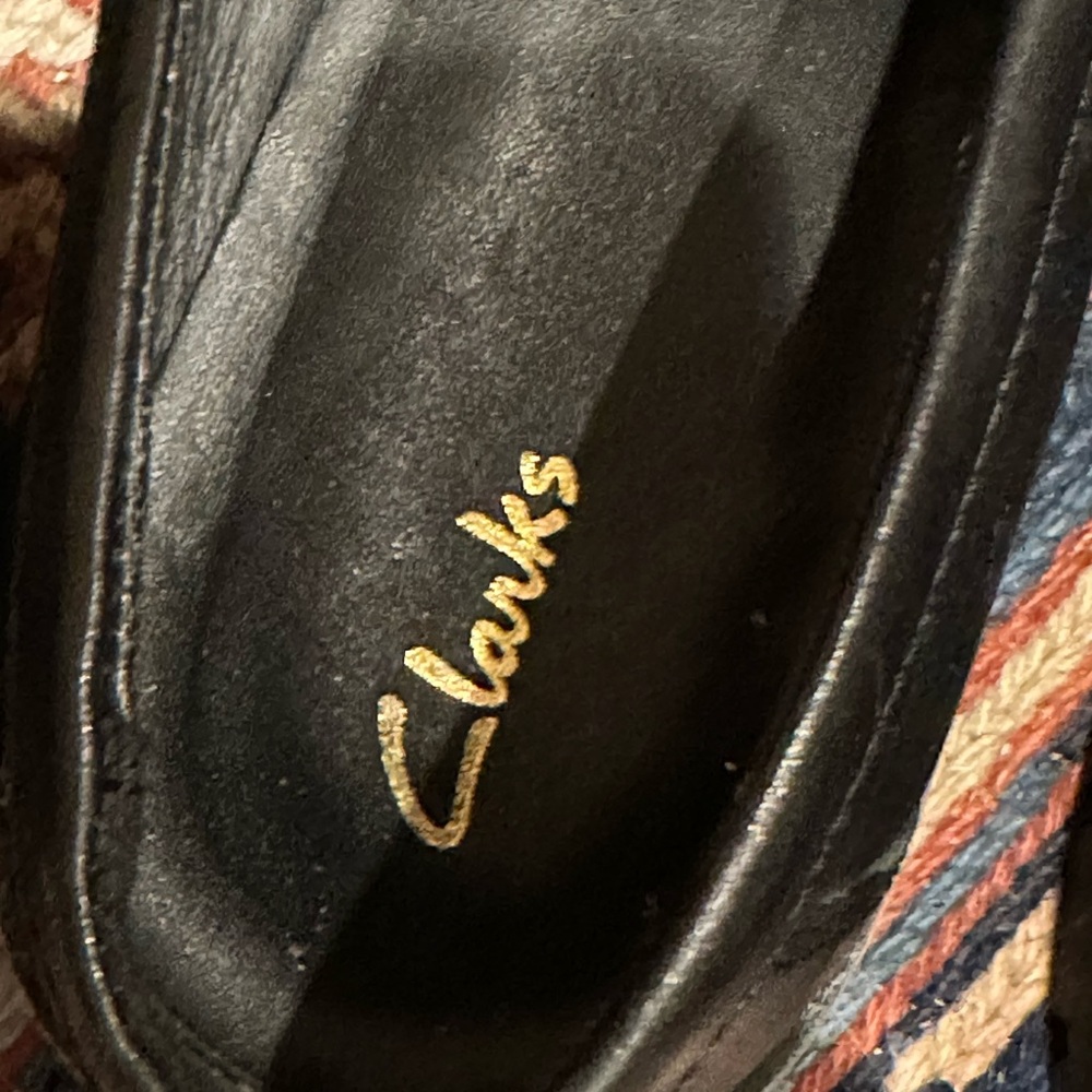 CLARKS - WOMENS ORIANNA EDGE SHOES - Picture 12 of 13